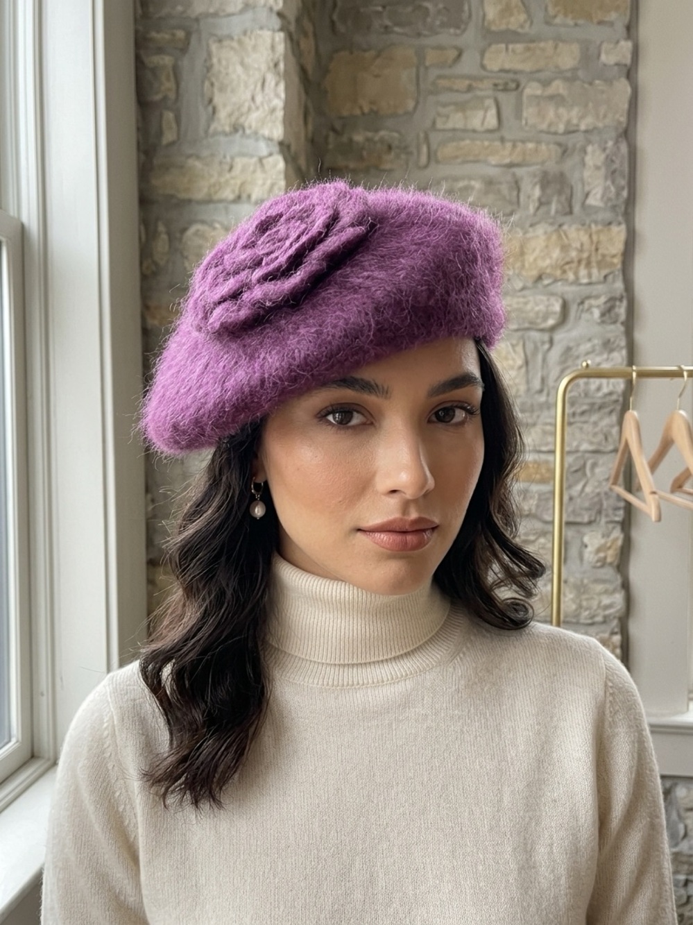 H&M Vintage ARCHIVE 80% Angora Flower Beret - Plum/Deep Purple EUC